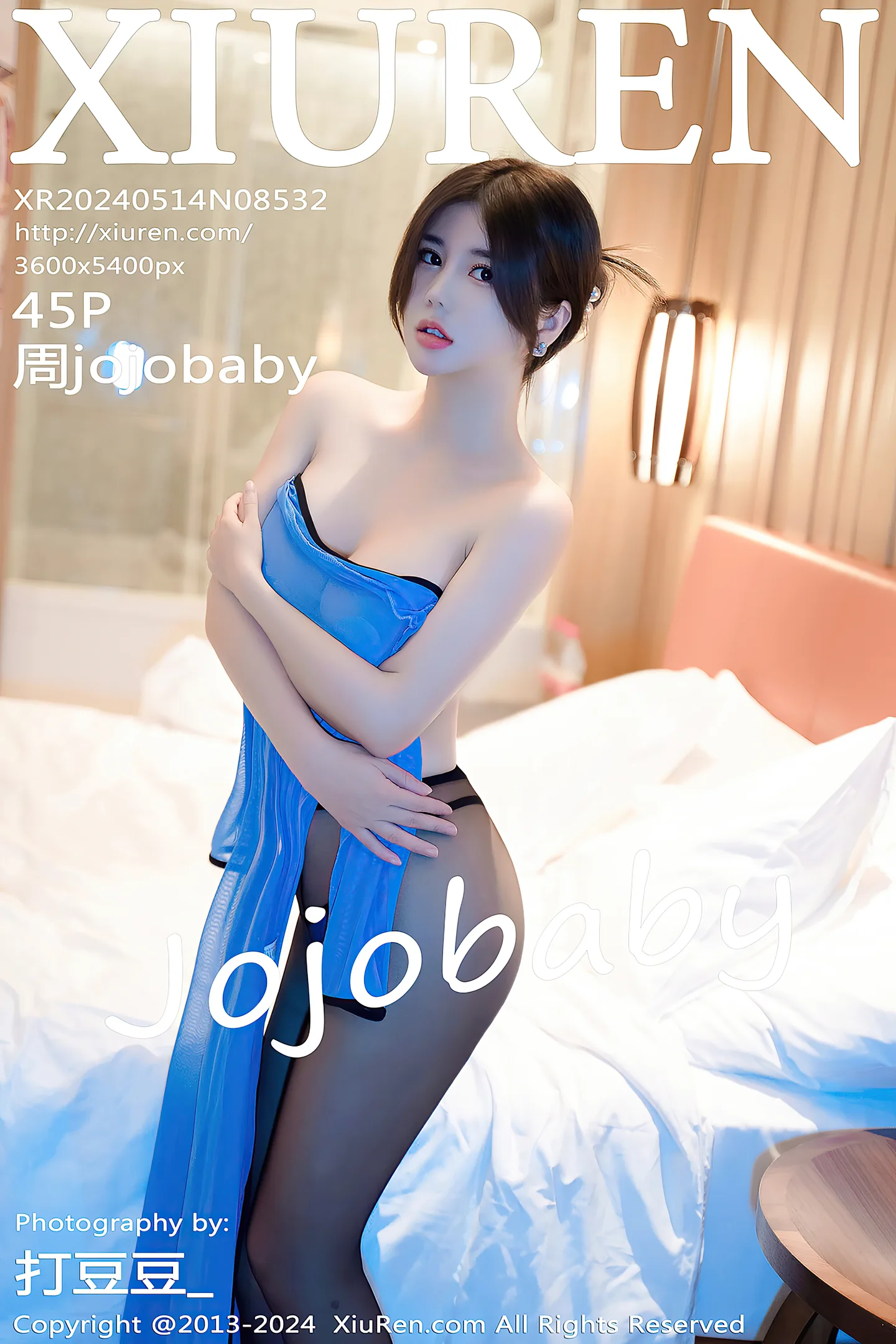 [XiuRen秀人网]No.8532_模特周jojobaby性感蓝色薄透旗袍配超薄黑丝秀丰腴身姿诱惑写真45P-秀人网 - XiuRen.Space